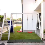 Elodie By Interhome *