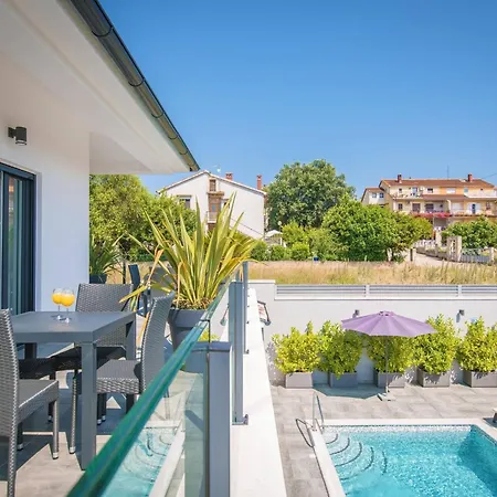 بيت للعطل Elodie By Interhome *
