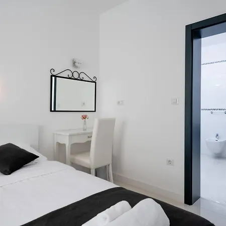Elodie By Interhome Tatil Evi Medulin