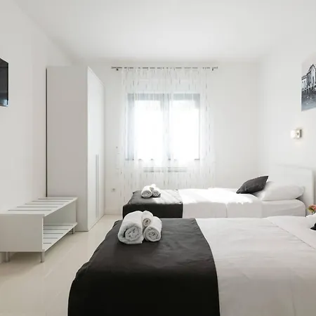 Elodie By Interhome * Medulin