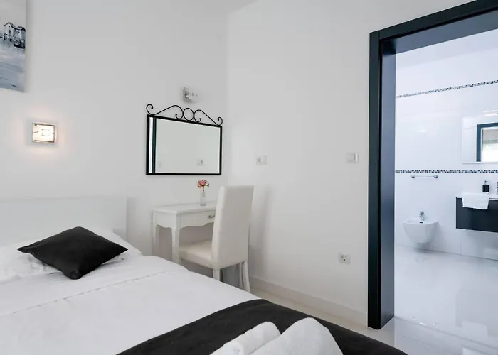 Elodie By Interhome Holiday home Medulin