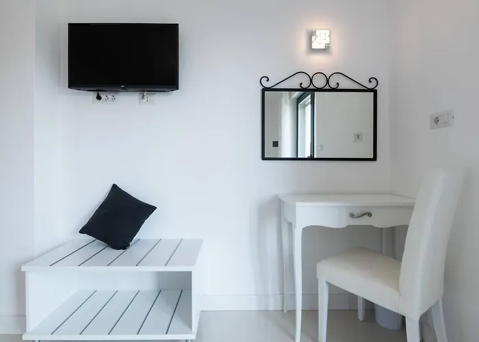 Elodie By Interhome