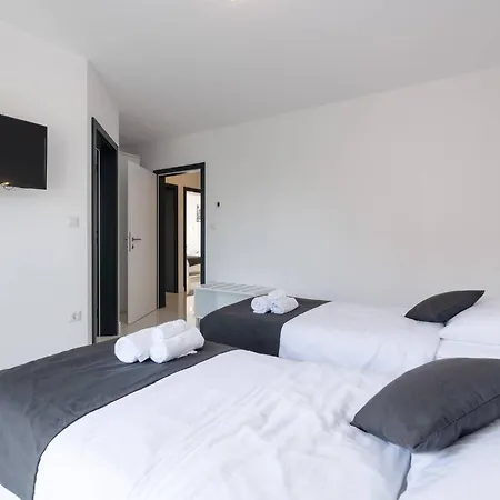Elodie By Interhome Casa vacanze